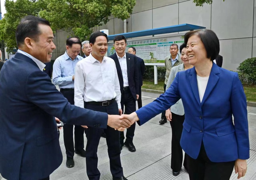 全國政協副主席沈躍躍一行赴企業調研